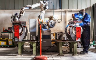 Achieving Smooth Digital Transformations in Manufacturing Facilities