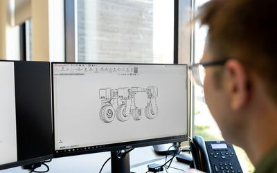Customized Drivetrain Components: Meeting the Challenges of EV Design