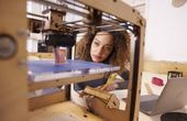 How to Design 3D Prints: Software, DfAM, Advanced Strategies