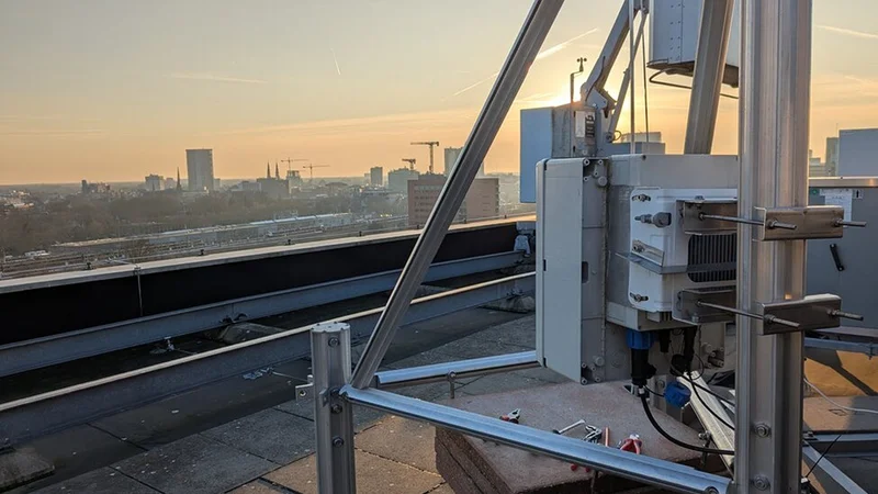 The optical antenna on the Flux roof overlooking Eindhoven, facing the direction of the High Tech Campus. Photo: Vincent van Vliet