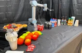Robotic system zeroes in on objects most relevant for helping humans