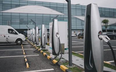 Enhancing EV Charging Infrastructure with Precision Timing of The RTC Modules
