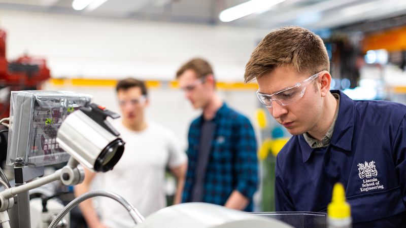 The Complete Guide to The Phase Gate Approach to  Developing a Hardware Product